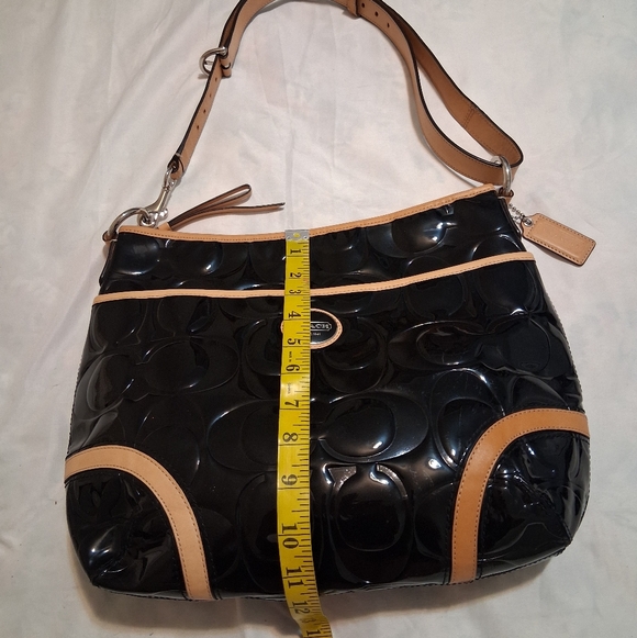 Coach Peyton Embossed Patent Leather Shoulder Bag Black-Tan - Picture 4 of 15